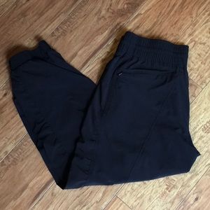 Athleta Capri pants
